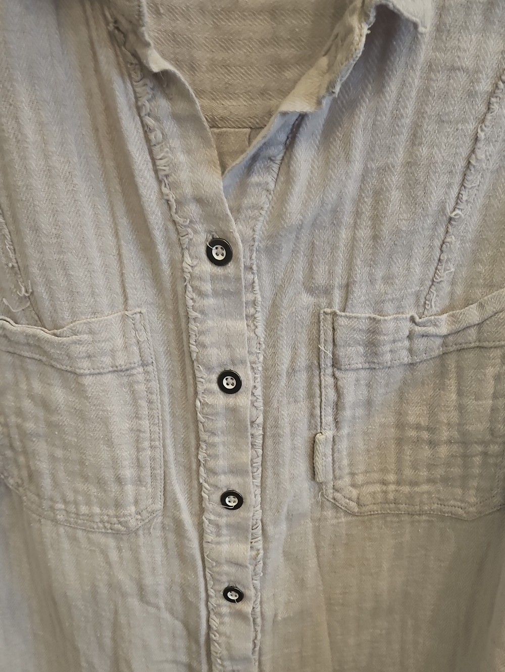 Light Women’s Button-Up Free People Top - Picture 3 of 5
